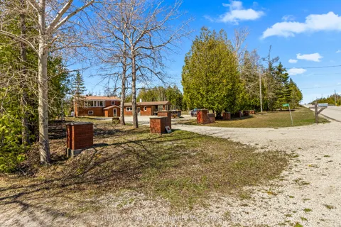 6227 Highway 6 Highway, ON N0H 2R0