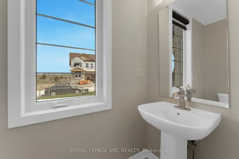 191 Aviron Crescent, Welland, ON L3B 5K2