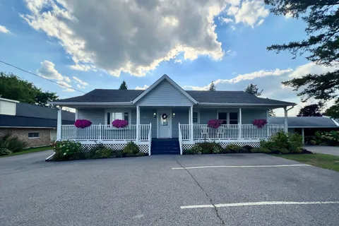 1183 Chemong Road, ON K9J 6X2