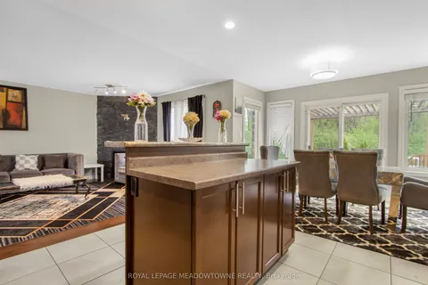 1162 Smither Road, ON N6G 5R8