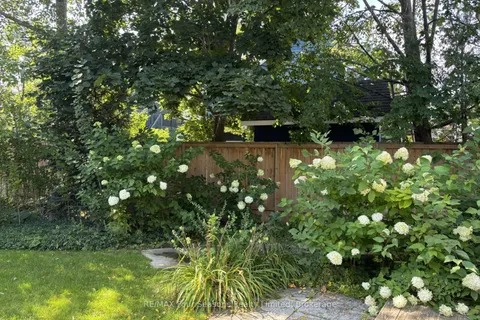 108 Liisa's Lane, ON L9Y 0M3