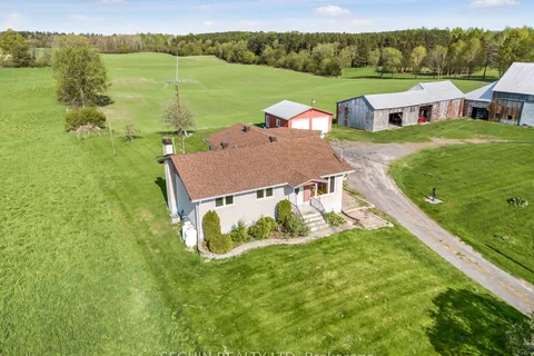 1765 Cassburn Road, ON K0B 1K0