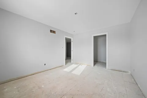 166 Appledene Drive, ON K8V 0K3