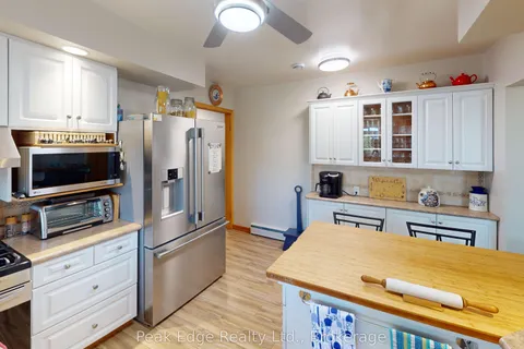 30 7 TH Street, ON N4N 1G2