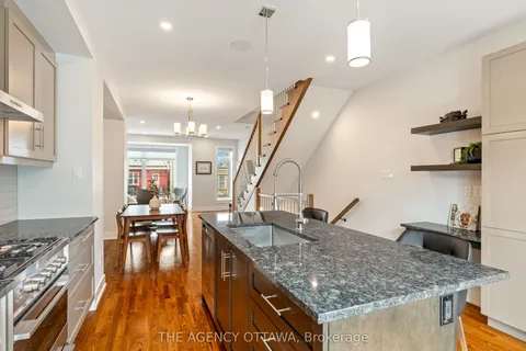 353C Booth Street, ON K1R 7K1