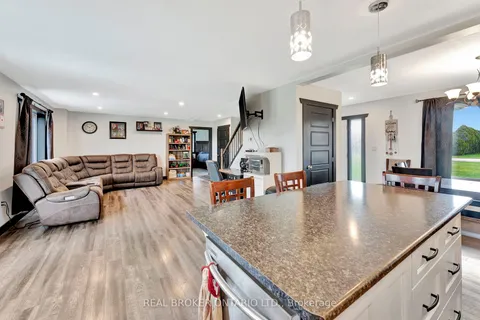 2445 East Quarter Line Road, ON N4B 2W4