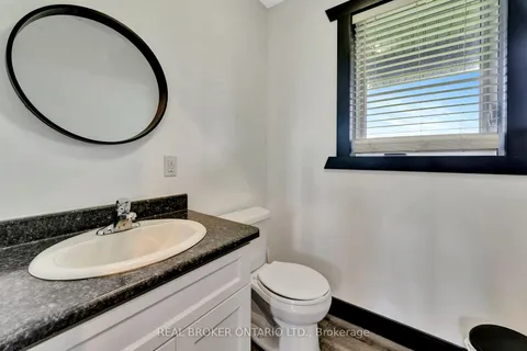 2445 East Quarter Line Road, ON N4B 2W4