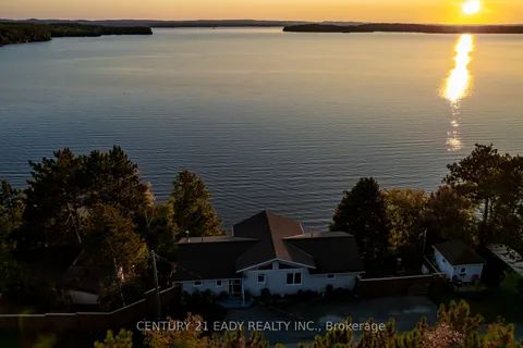 563 Island View Drive, ON K0J 1X0
