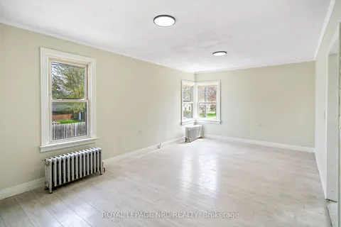 396 Main Street, ON L3K 3W1
