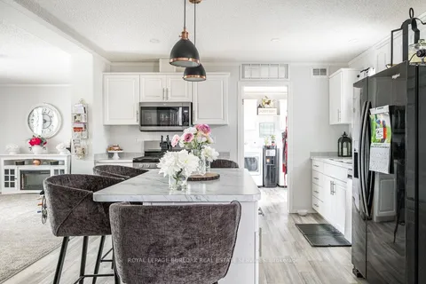 29 Hickory Hollow, ON N0A 1L0