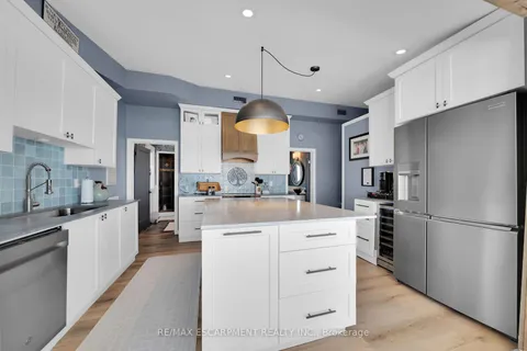 1200 Lakeshore Road, ON N0A 1P0