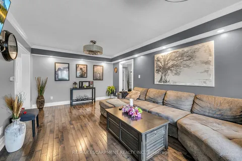 205 Sanatorium Road, ON L9C 1Z4