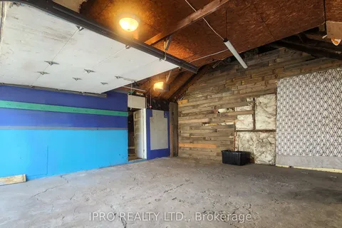 294 Fairfield Avenue, ON L8H 5H6