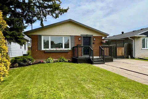 66 Martin Street, ON L2V 3X4