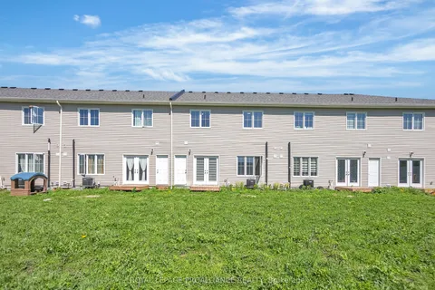 34 Lincoln Drive, ON K8N 0T8