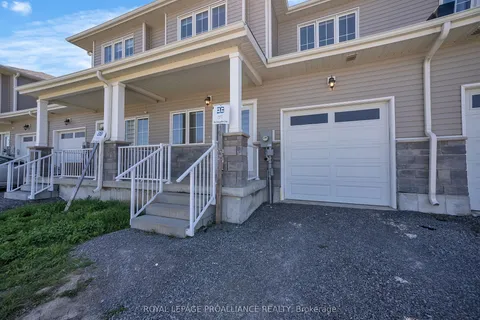 34 Lincoln Drive, ON K8N 0T8