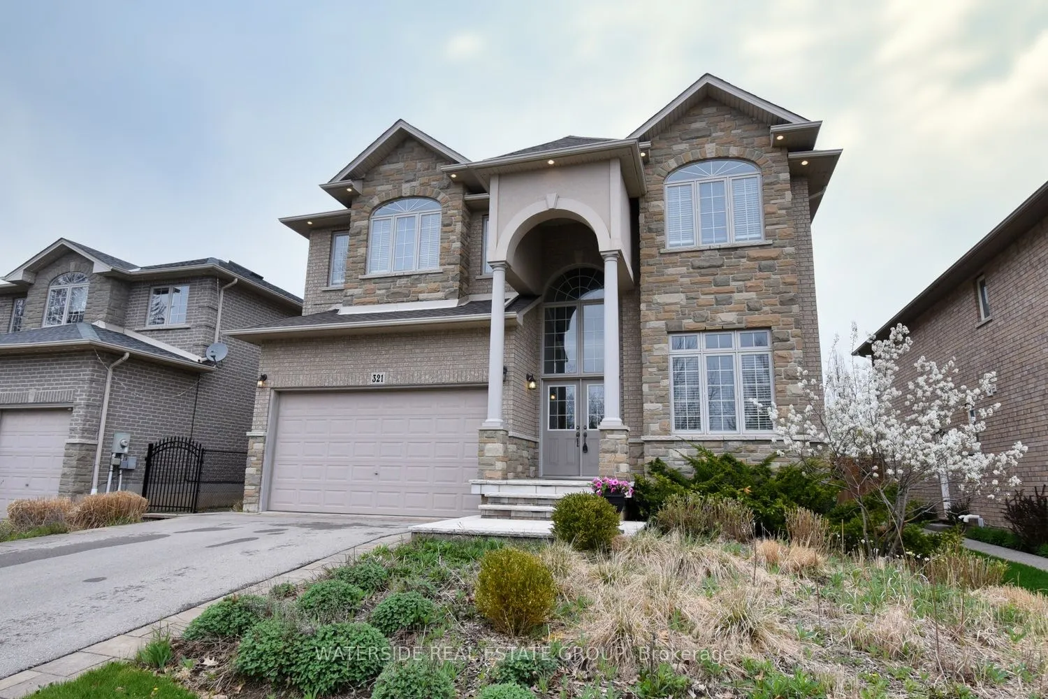 321 Braithwaite Avenue, ON L9G 5A7