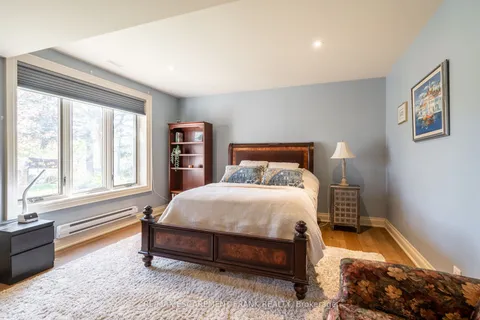 59 Elodia Court, ON L9C 7R2