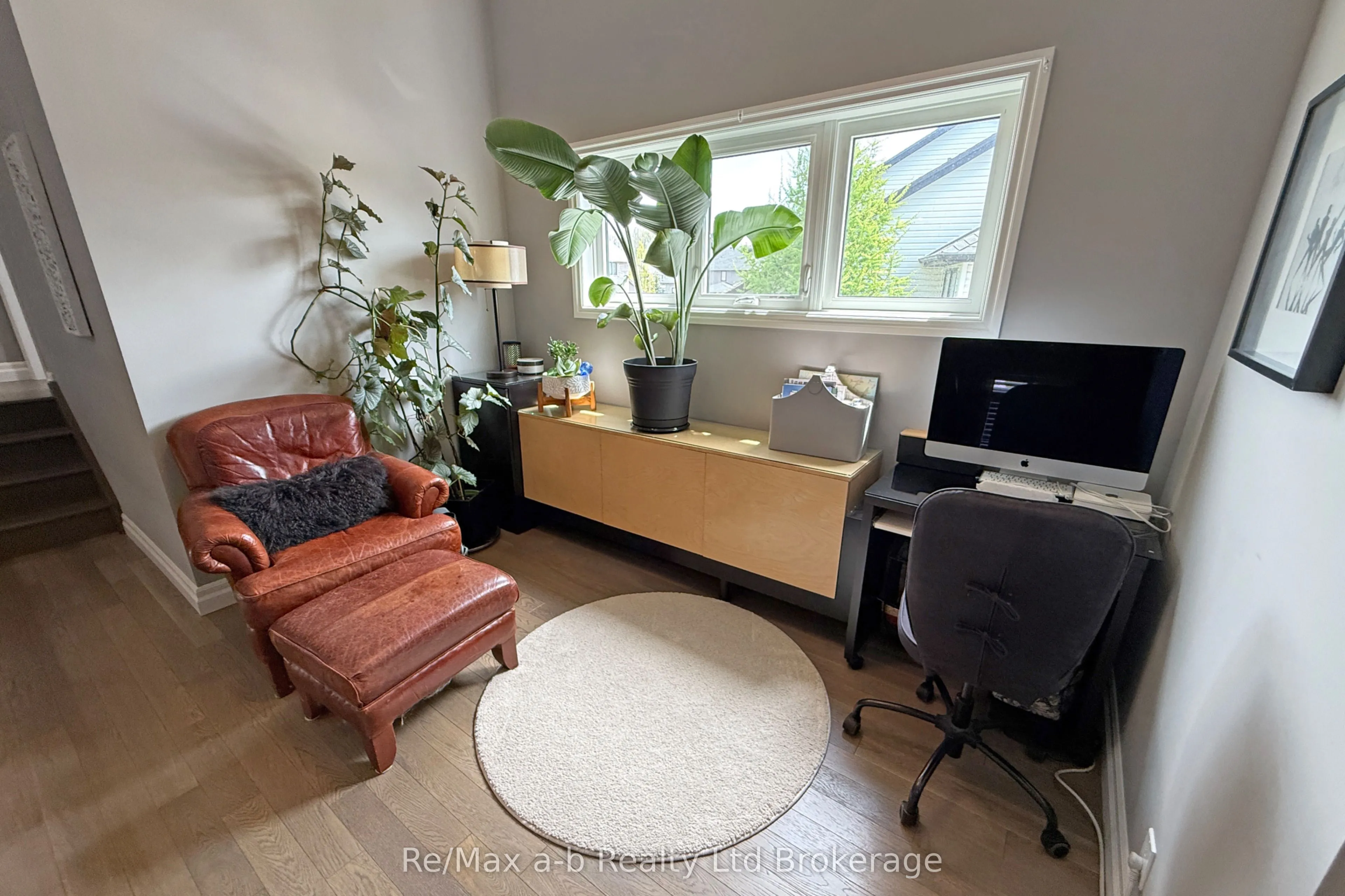 1236 Alberni Road, ON N4T 0H7