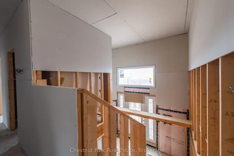 452 Surrey Drive, ON P1C 1E7