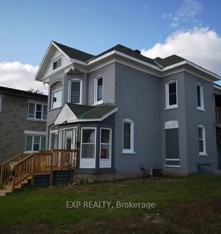 14 William Street, ON K7A 1M9