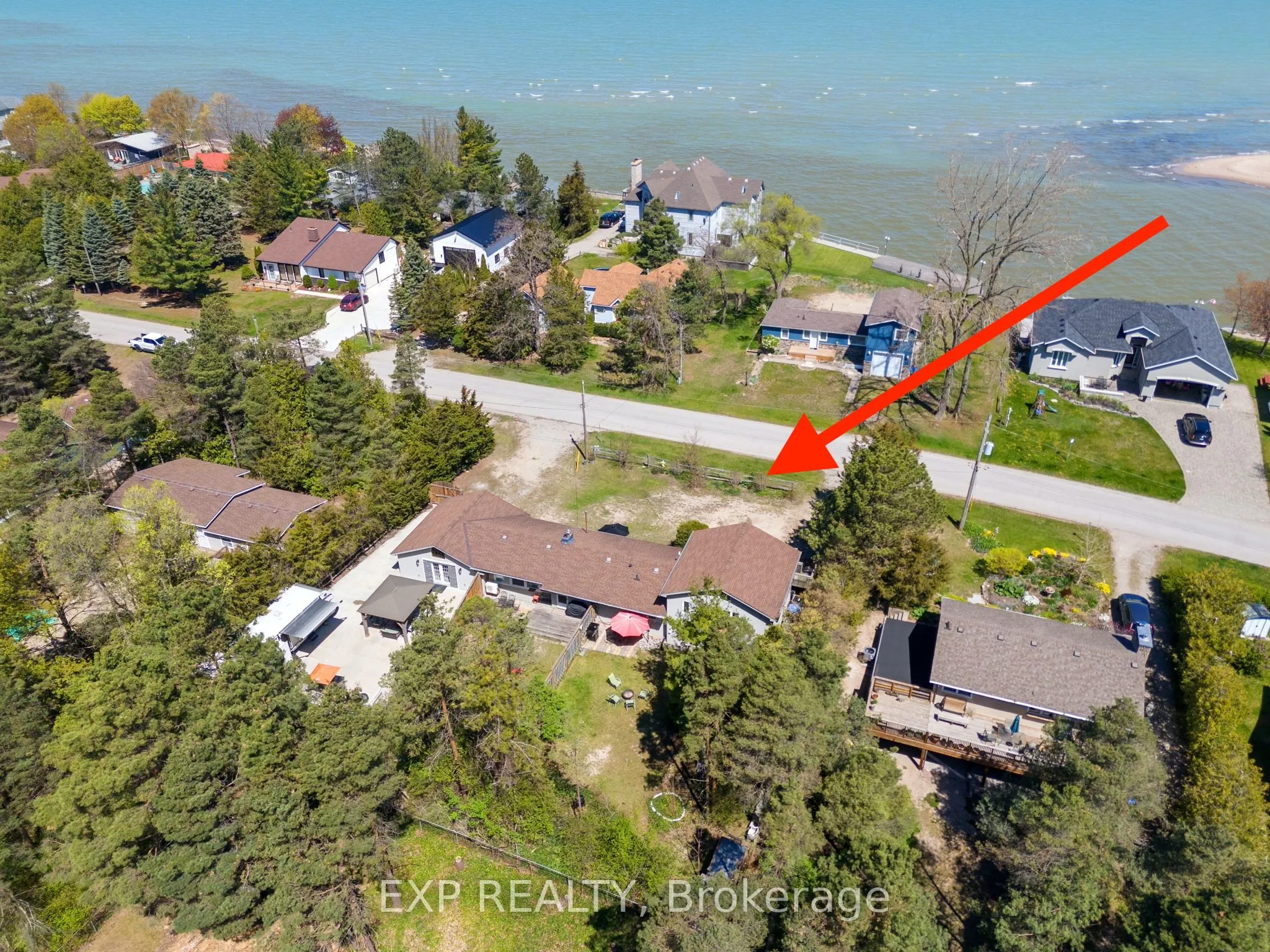 7495 Dune Drive, ON N0M 2L0
