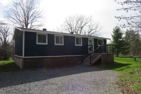 175 BORDEN Road, ON K7C 3P1