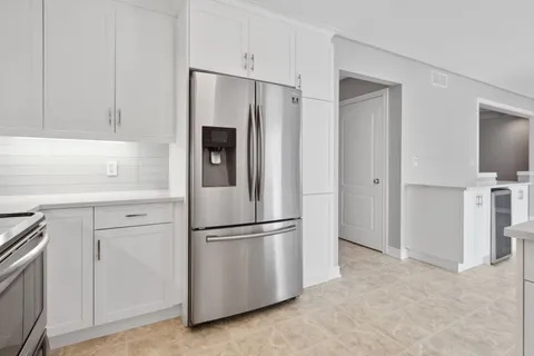 66 Hunter Drive, ON L3C 7L6