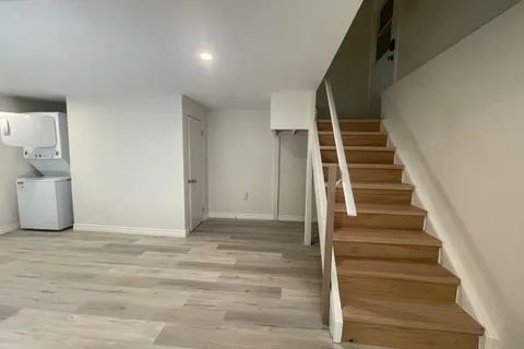 73 JACOBSON Avenue, ON L2T 3A2
