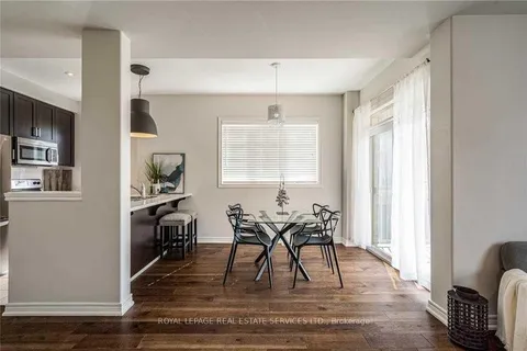 201 Westbank Trail, ON L8J 0H4