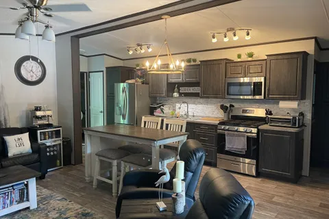 1082 Shamrock Marina Road, ON P0E 1N0