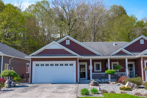374 George Street, ON N5L 1G4