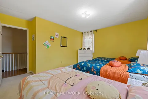 210 Valleyview Drive, ON L9G 2A8