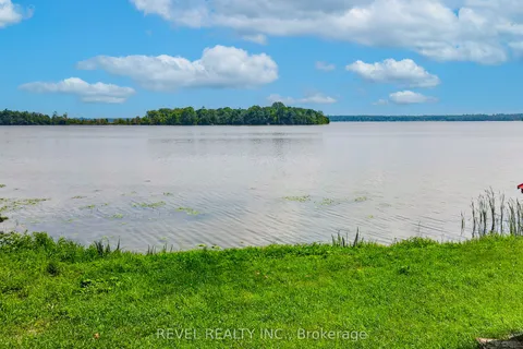 23 SUGARBUSH Trail, ON K0M 2C0