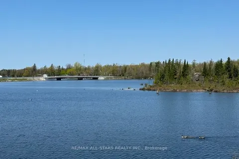 15 Manchester Trail, ON K0M 1A0