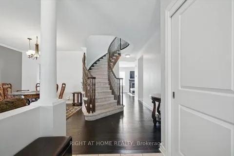 228 Wildcliff Way, ON K4A 0L3