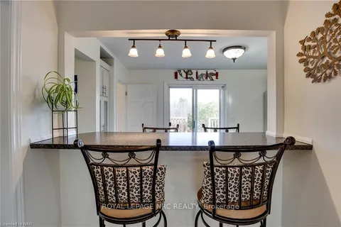3522 EAST MAIN Street, ON L0S 1S0