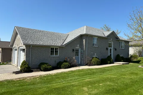 1018 Baker Street, ON K9H 7P8