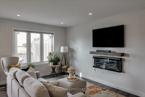 100 GILMOUR Drive, ON N0M 2J0