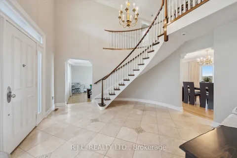 1562 Champlain Drive, ON K9L 1N6