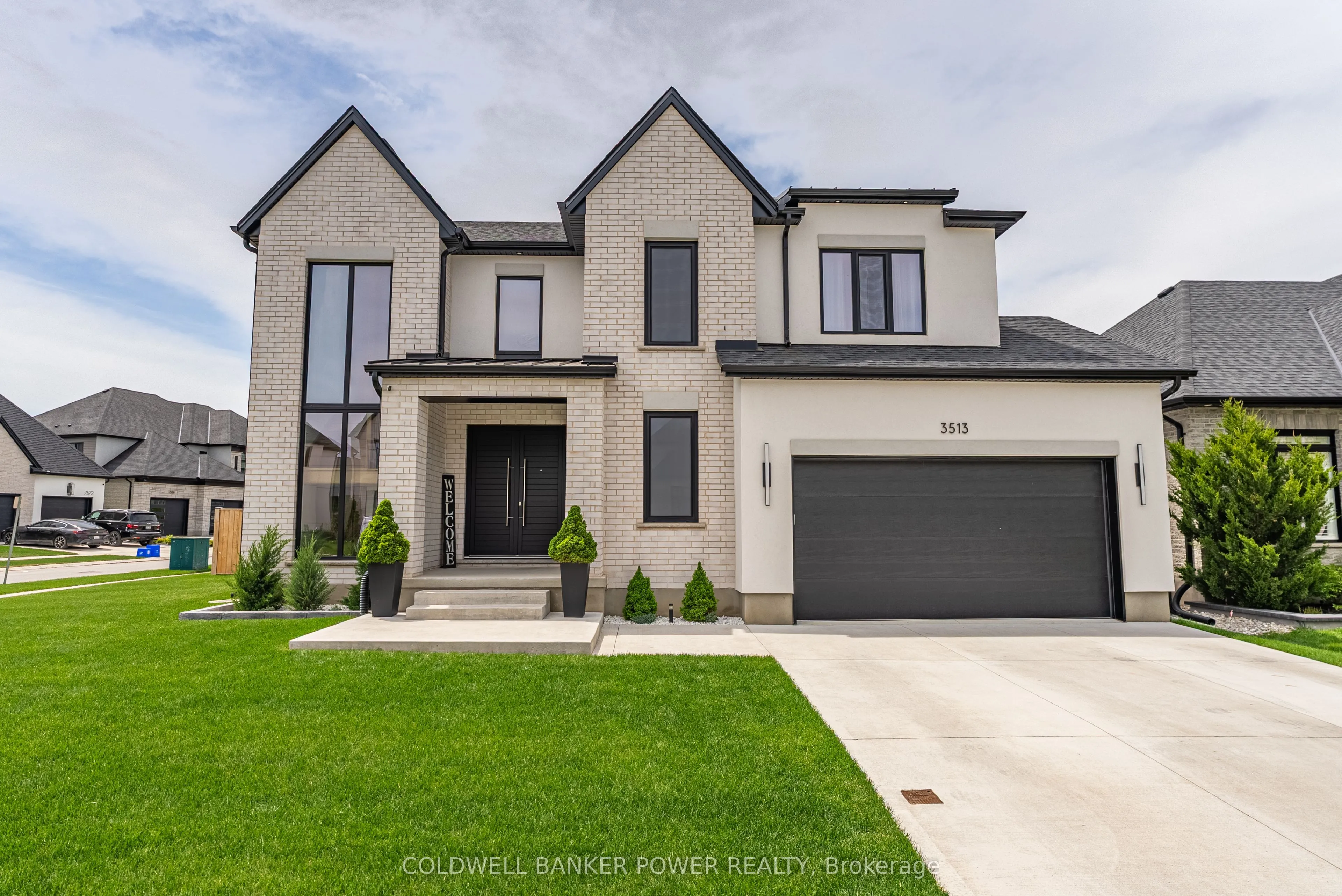 3513 Grand Oak Crossing, ON N6P 0G7