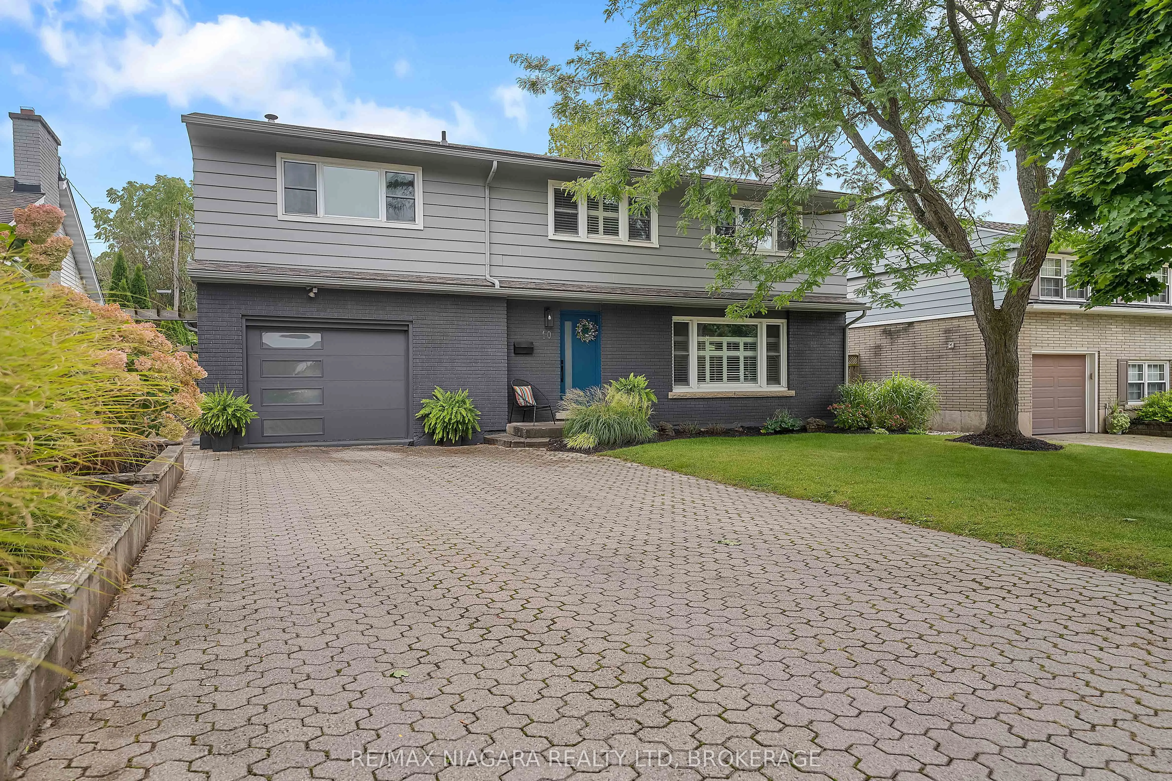 10 SHEPHERDS Circle, ON L2T 2C9