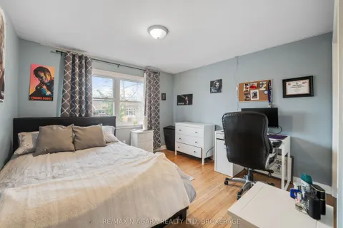 10 SHEPHERDS Circle, ON L2T 2C9