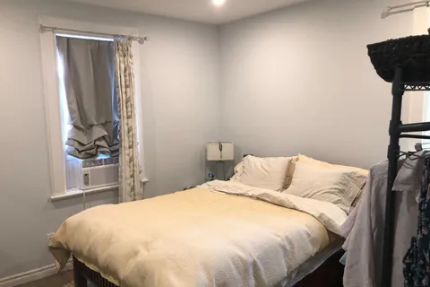 24 Flindall Street, ON K8V 3E3