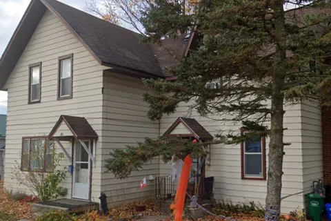 24 Flindall Street, ON K8V 3E3