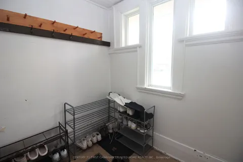 1051 Richmond Street, ON N6A 3J7