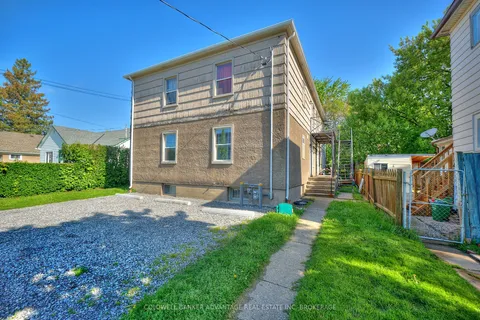 175 Pleasant Avenue, ON L2R 1Y6