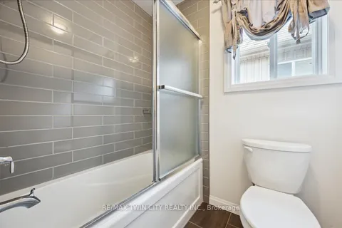 605 Montpellier Drive, ON N2T 2Z4