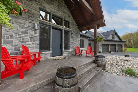 192 1000 ISLANDS Parkway, ON K7G 2V4