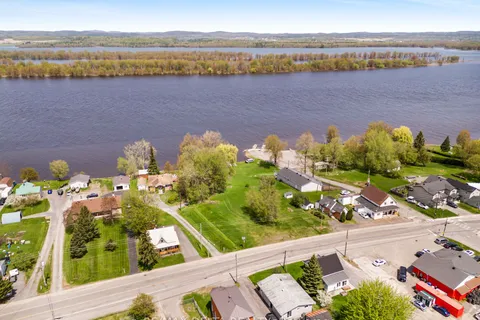 3211 Main Street, ON K0A 3K0